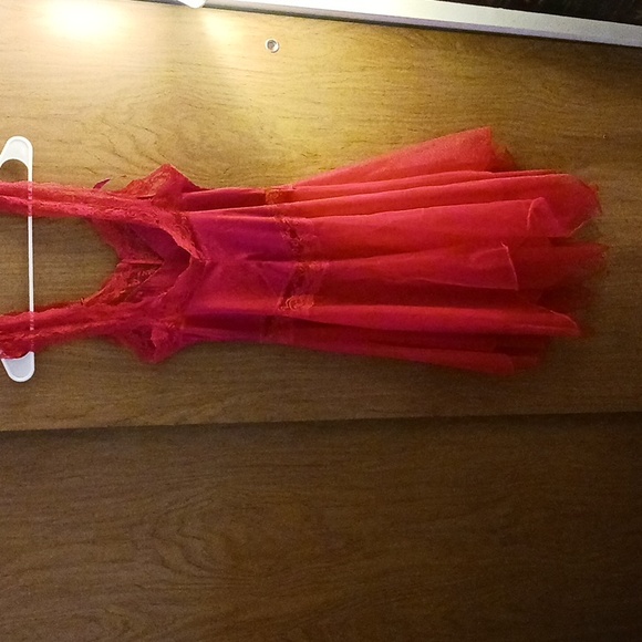 TRES CHIC VINTAGE NYLON 2 LAYERS PARTY DRESS, SMALL - Picture 2 of 4